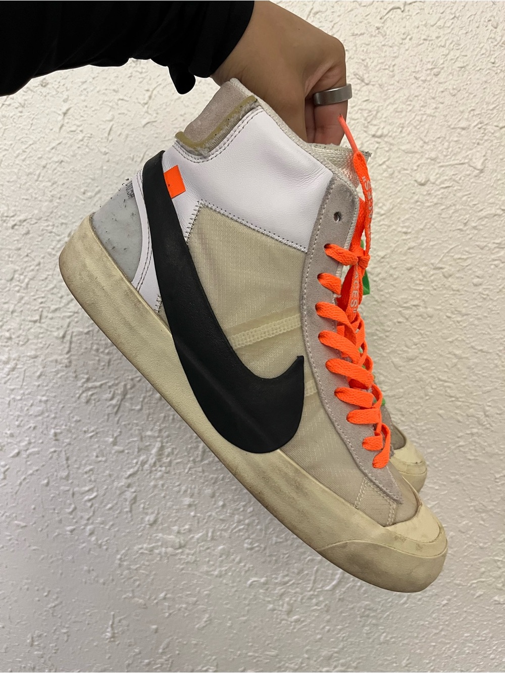 Nike x Off-White Blazer Mid “All Hallows Eve” Size 10.5